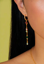 Load image into Gallery viewer, Hoop earrings with pendant and Catalan closure.

